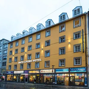 Batu 3*, München Duitsland